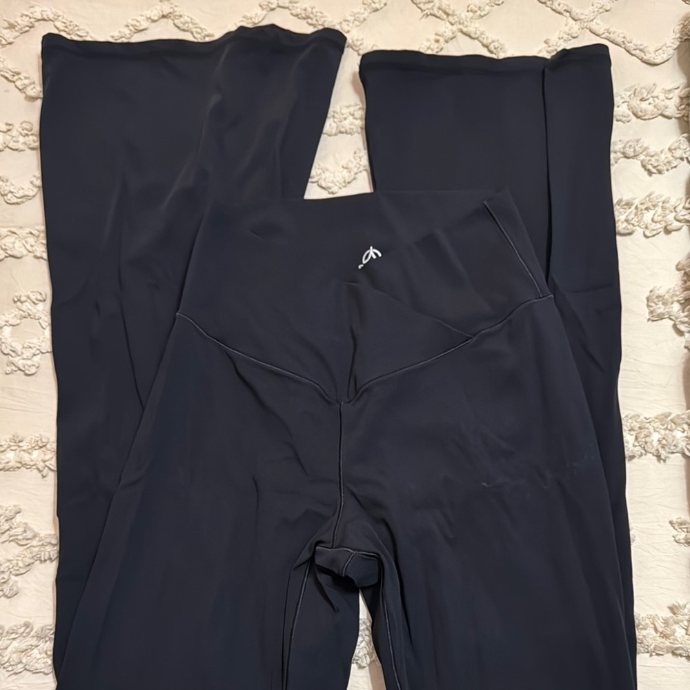 black flare leggings